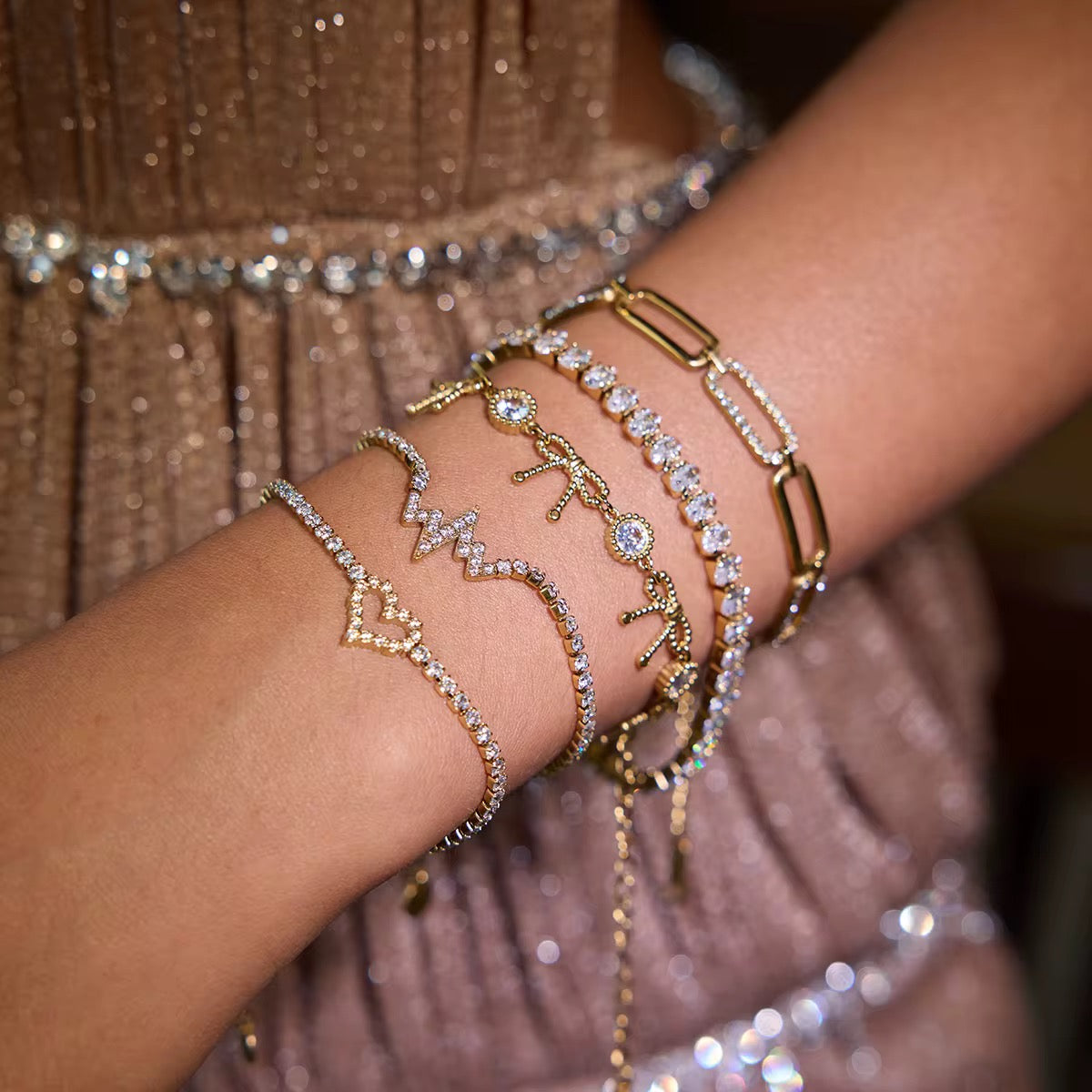 Bows & Round Zirconias Bracelet
