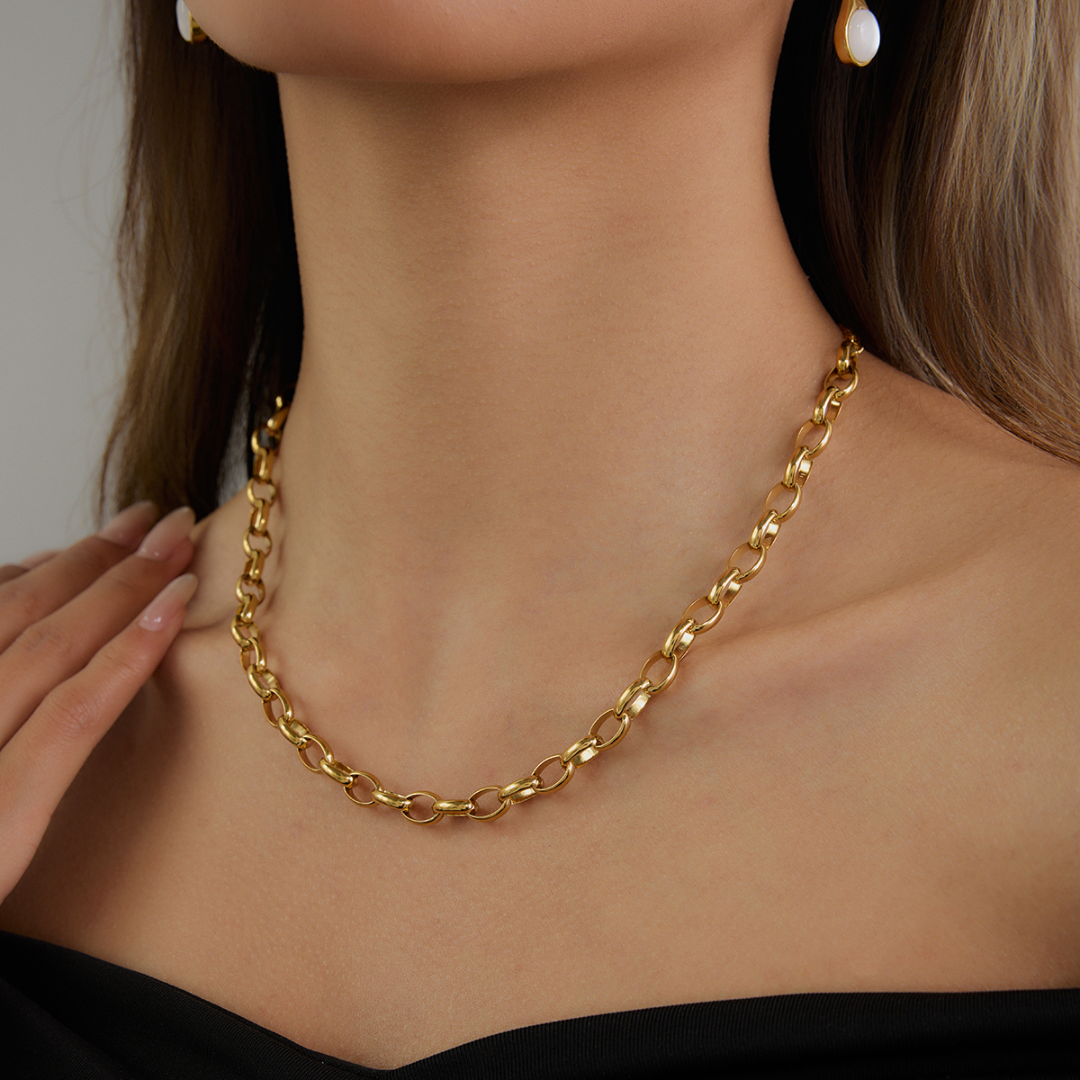 Classic Oval Chain Necklace