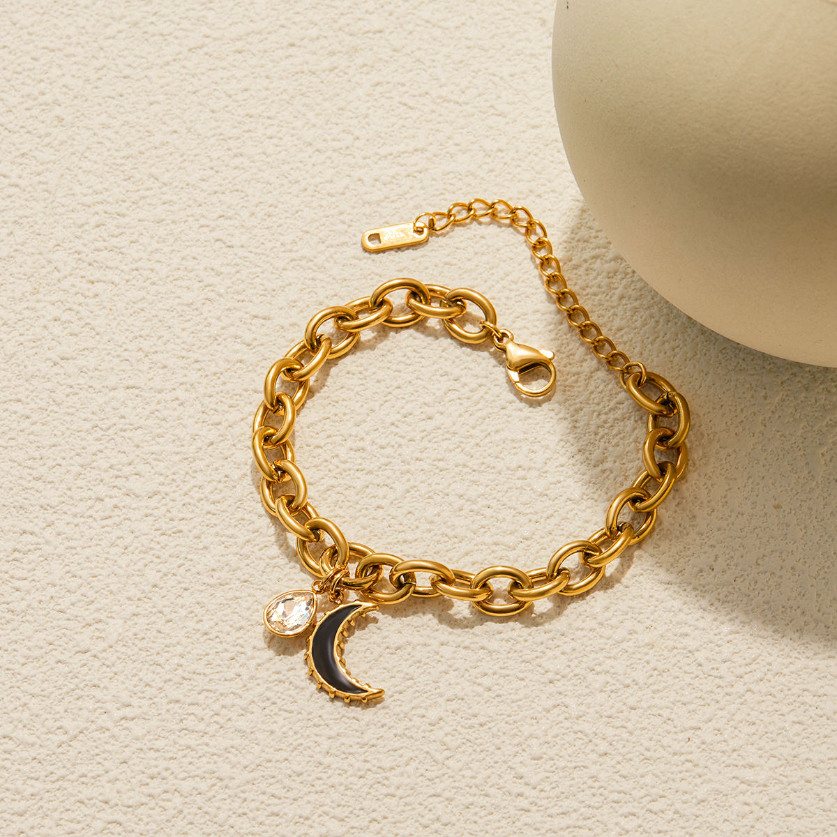 Black Moon & Zirconia Pendant Chain Bracelet