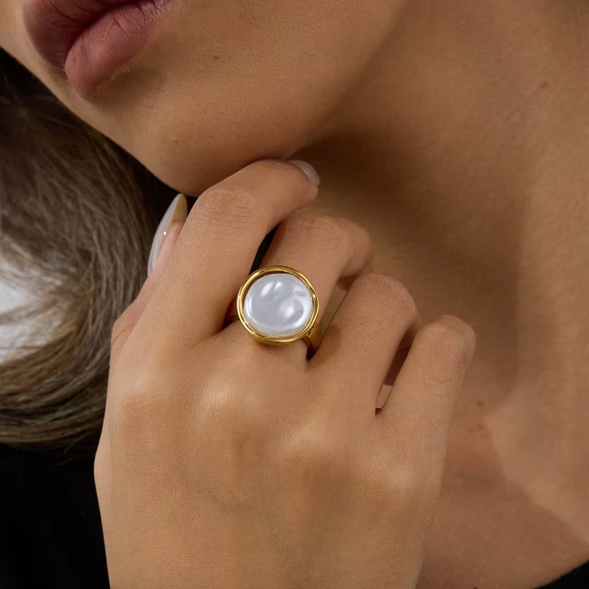 Round Pearl Ring