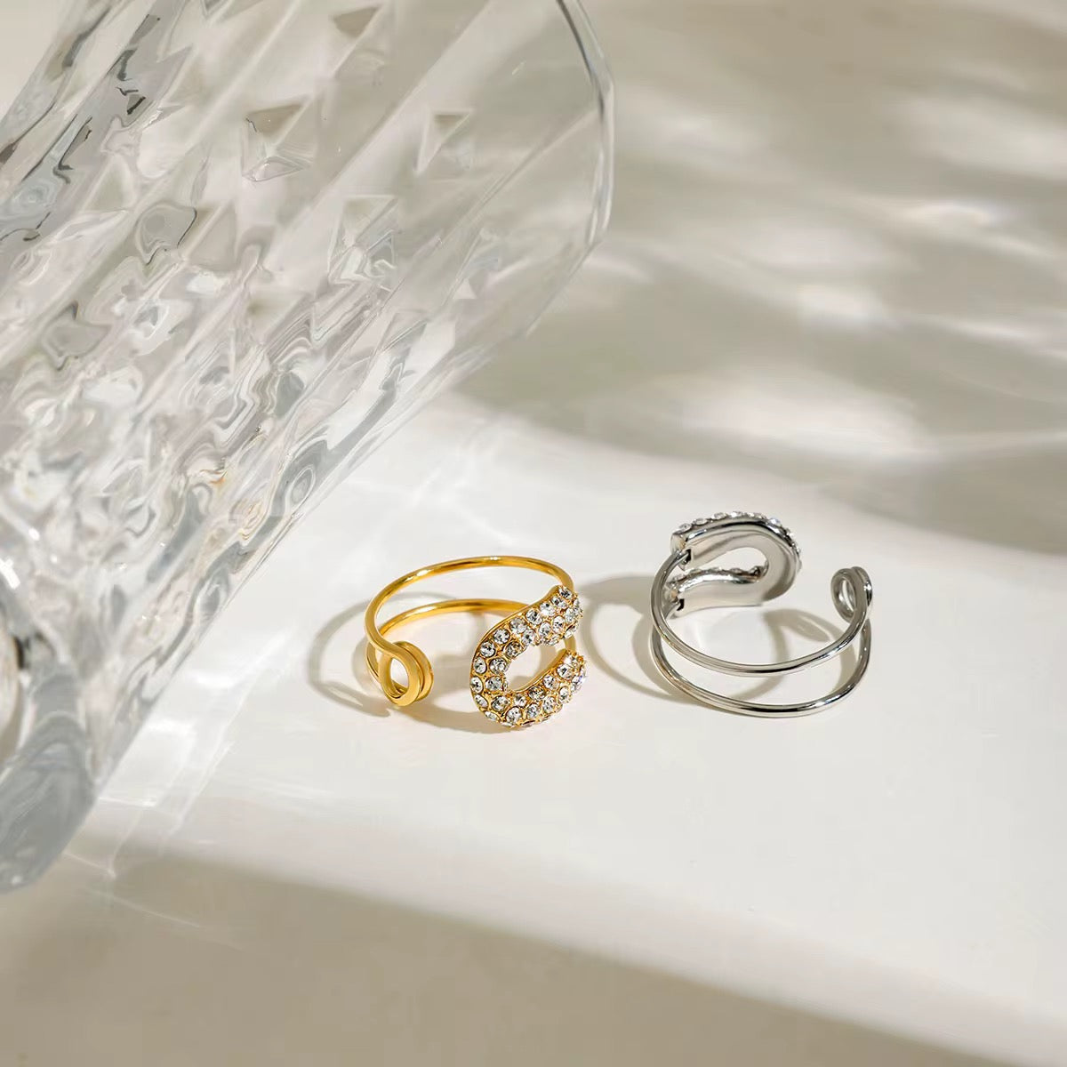 Zirconias Safety Pink Ring