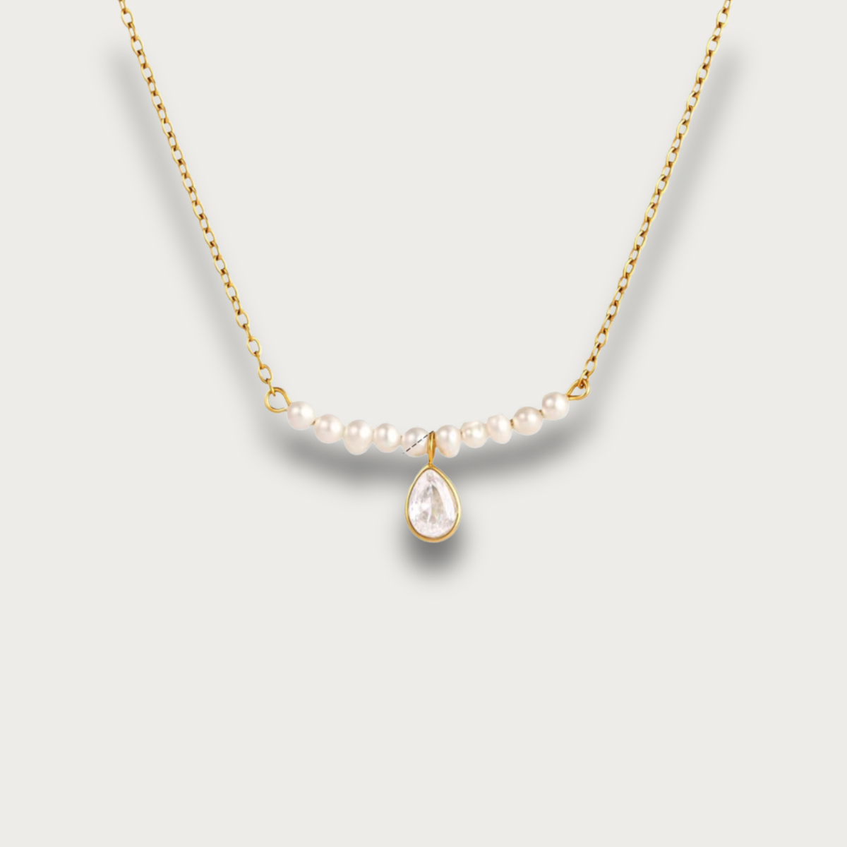 Drop Zirconia & Pearls Pendant Necklace