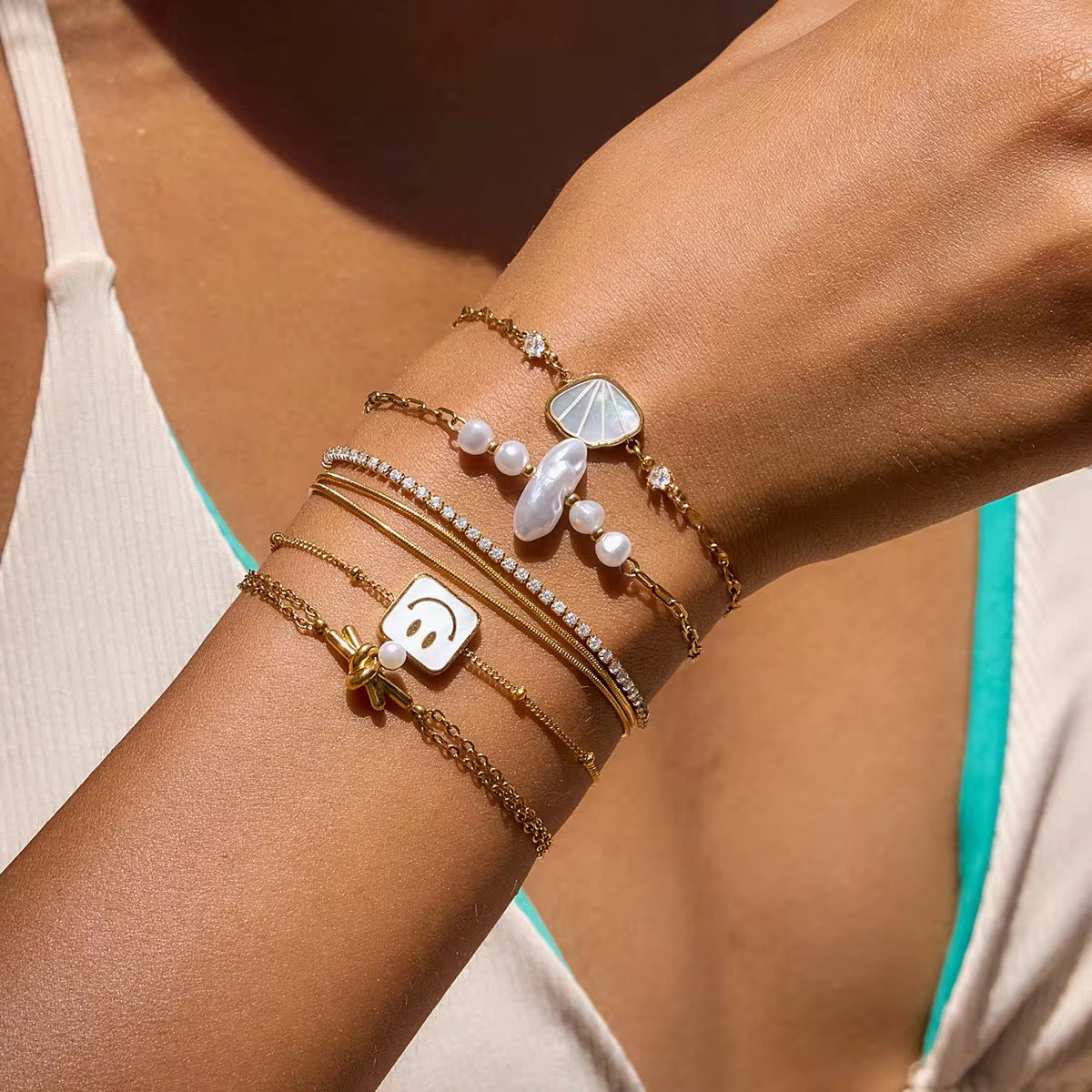 Shell Square Happy Face Chain Bracelet