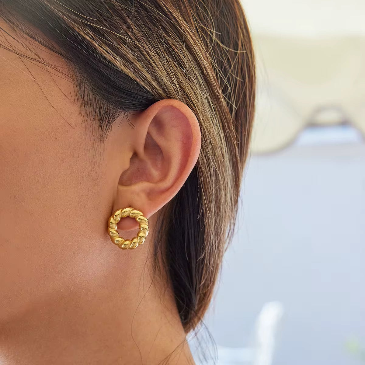 Textured Circle Stud Earrings