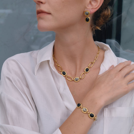 Black Stones & Terrazzo Style Oval Chain Necklace