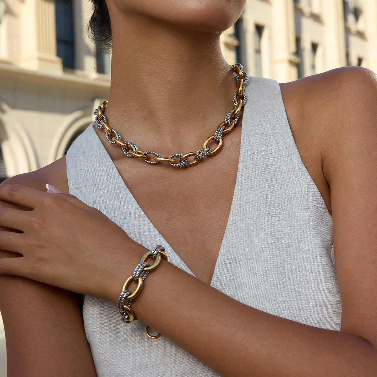 Two Tone Oval Twist Chunky Chain Necklace