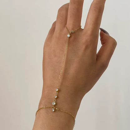 Round Trio Zirconias Finger Bracelet