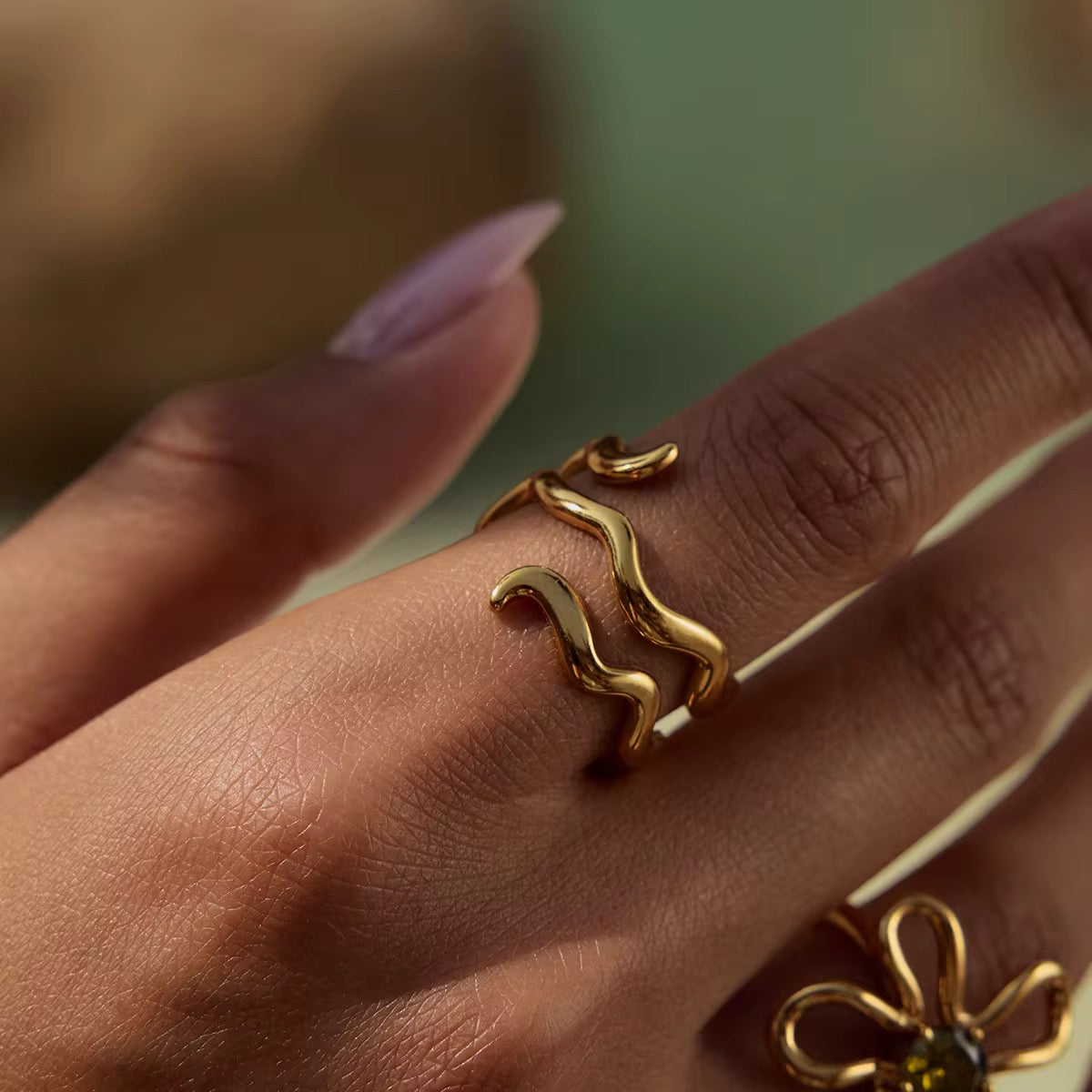 Wavy Layers Ring