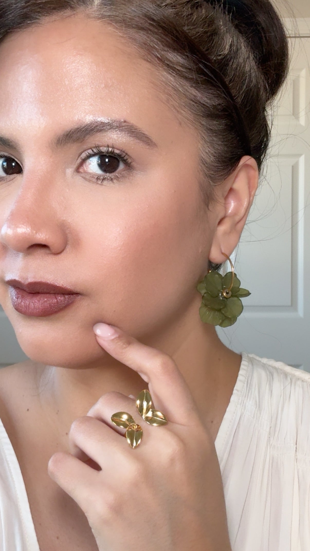 Green Flower Resin Hoop Stud Earrings