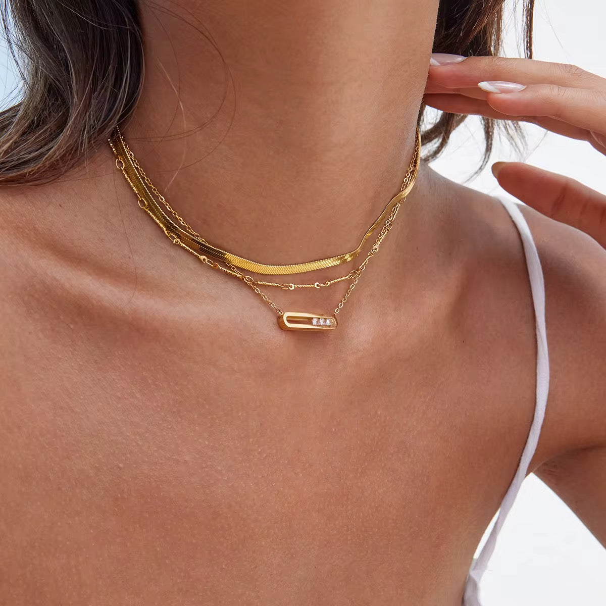 Sliding Zirconias Pendant Necklace