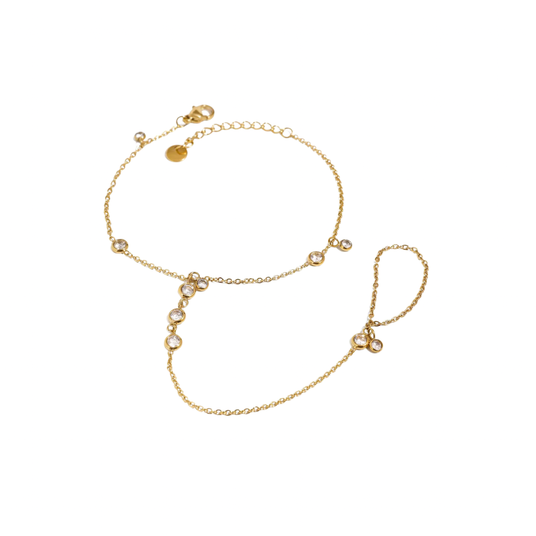Round Zirconias Finger Bracelet