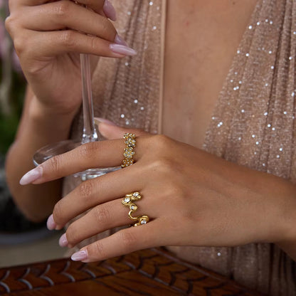Zirconias Irregular Wavy Ring