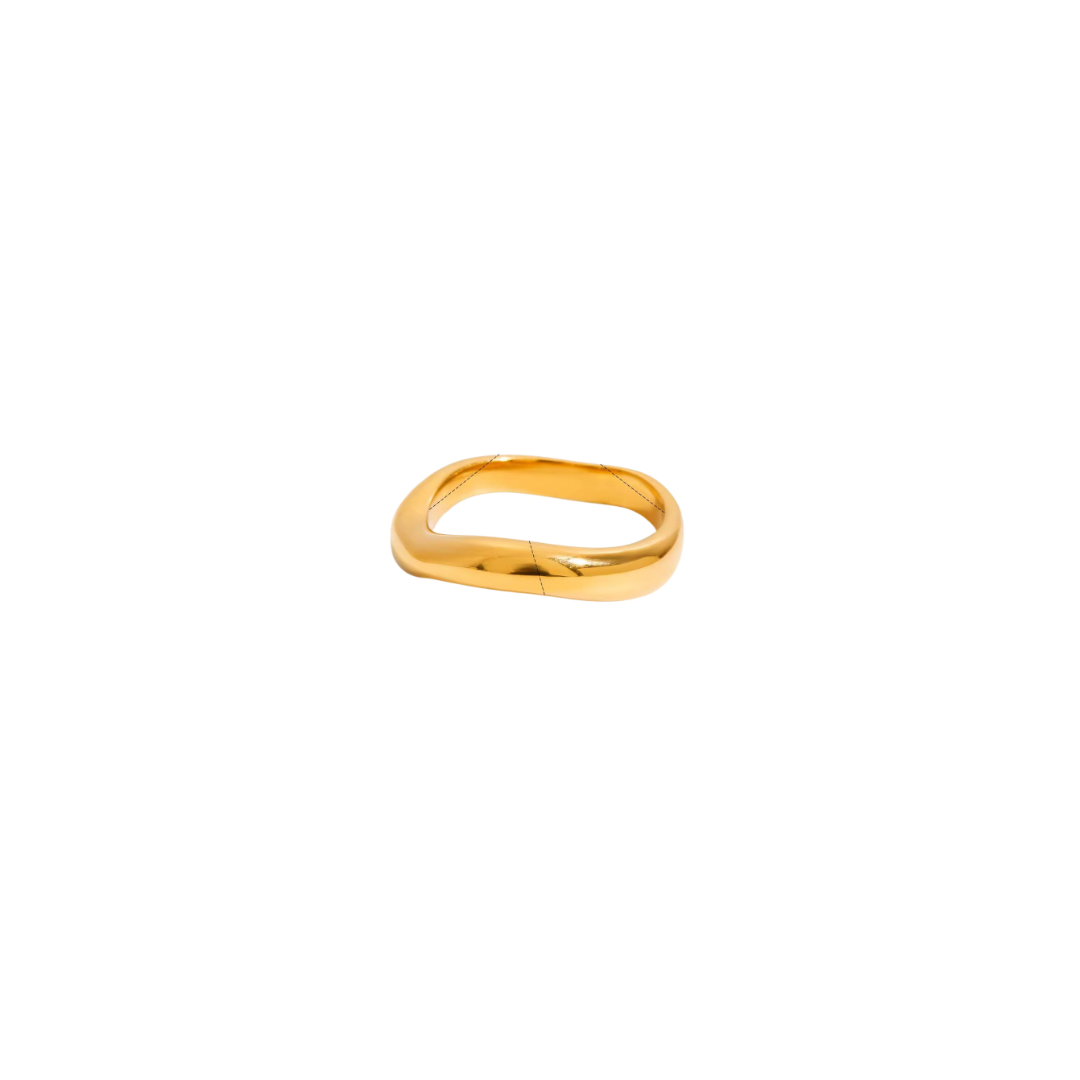 Single Wavy Band Ring
