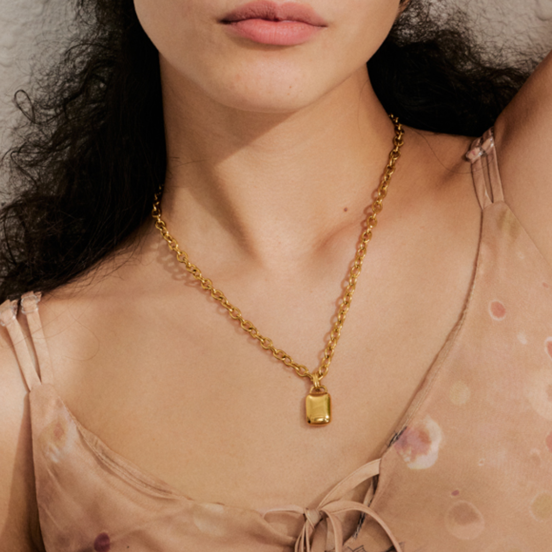 Rectangular Pendant Chain Necklace