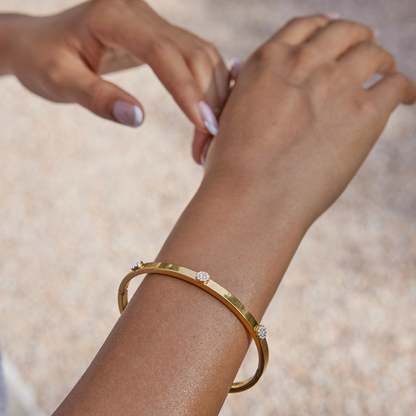 Mini Zirconias Circles Bangle Bracelet