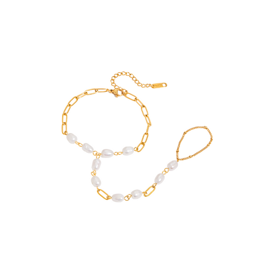 Pearls Finger Bracelet