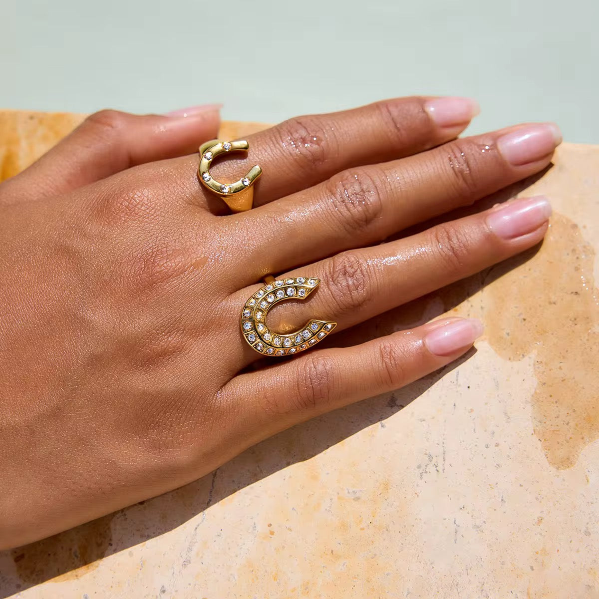 Zirconias Big Horseshoe Ring