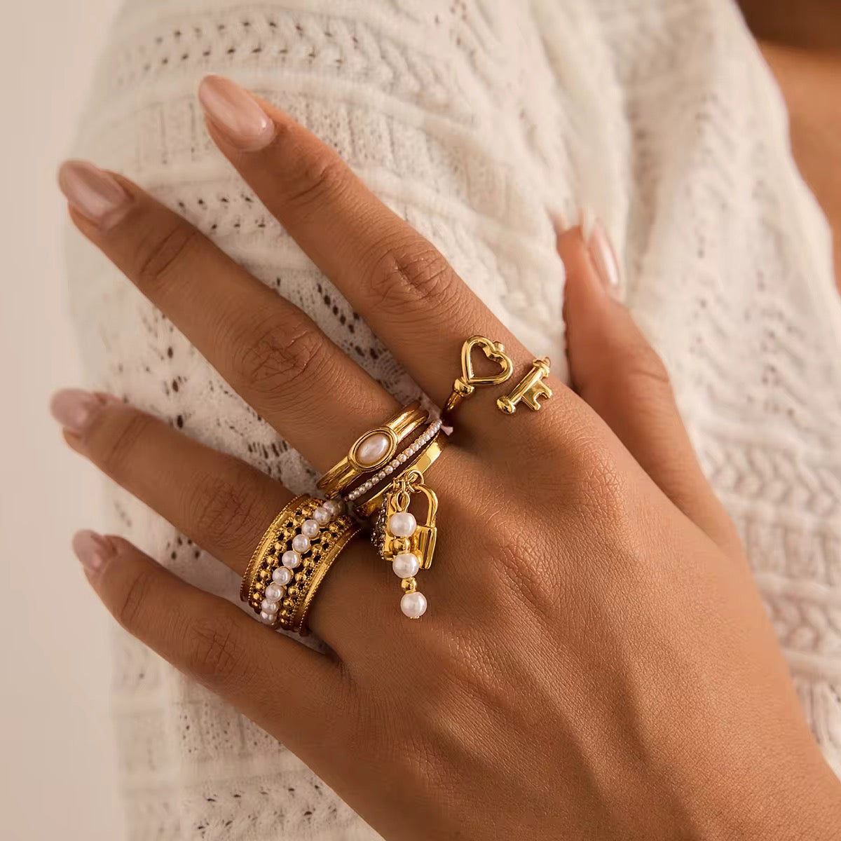 Mini Pearls Band Ring