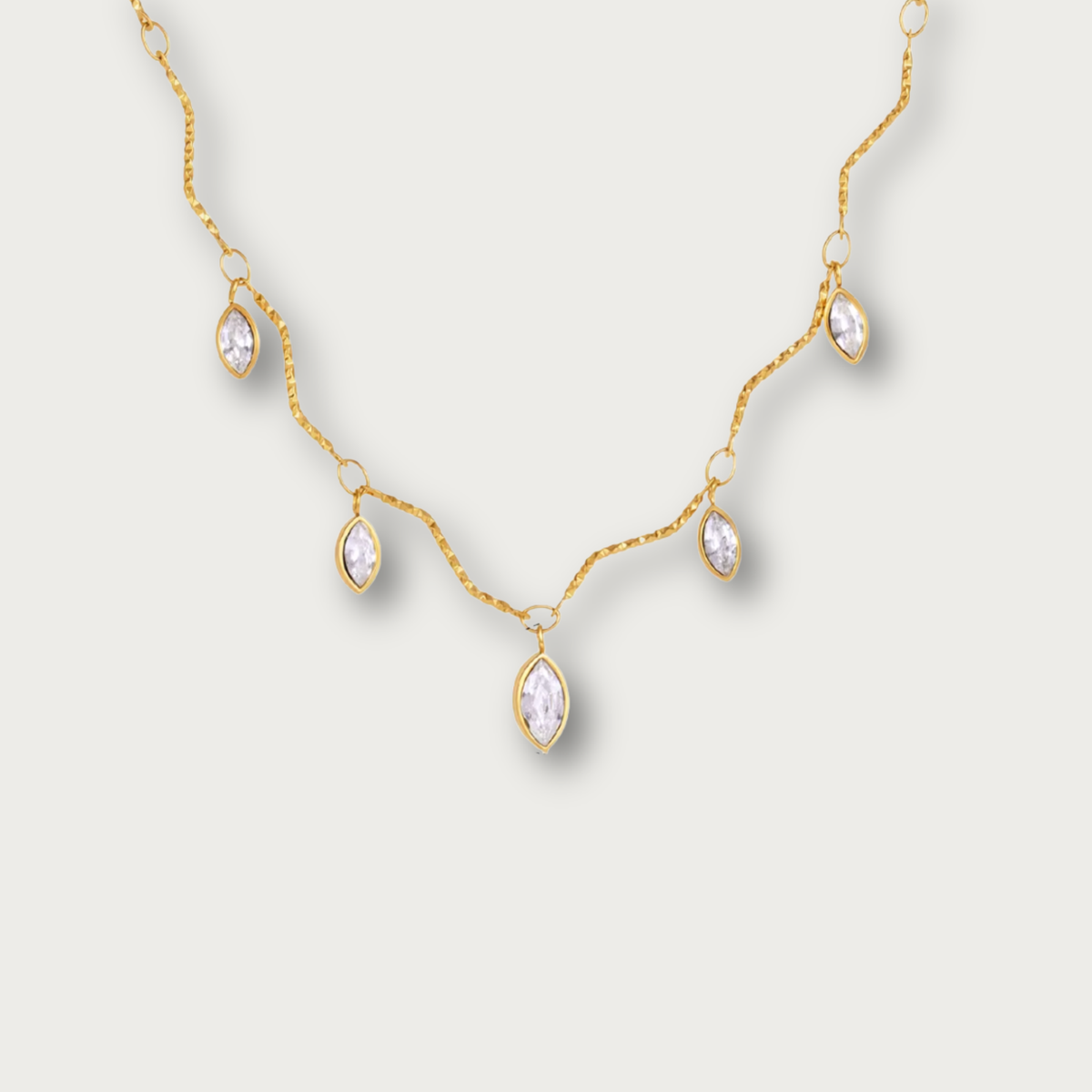 Eye Shaped Zirconias Pendant Wavy Necklace