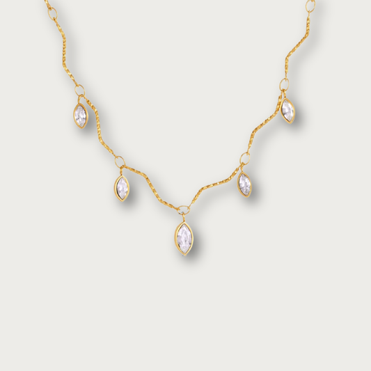 Eye Shaped Zirconias Pendant Wavy Necklace