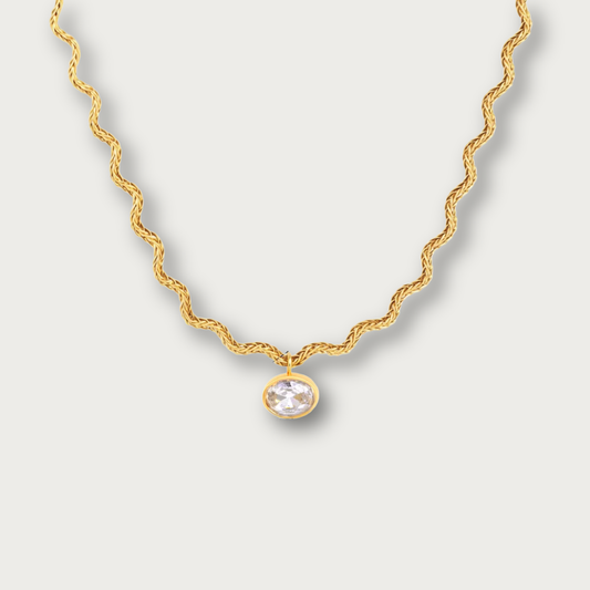 Oval Zirconia Pendant Wavy Necklace
