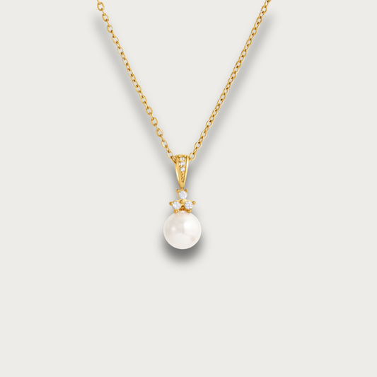 Single Pearl & Zirconias Pendant Necklace
