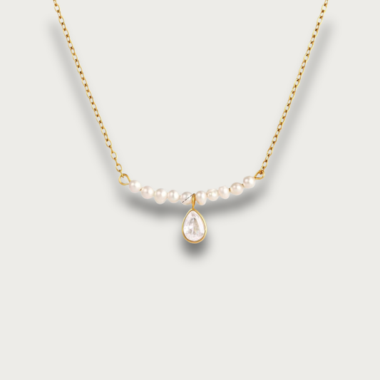 Drop Zirconia & Pearls Pendant Necklace