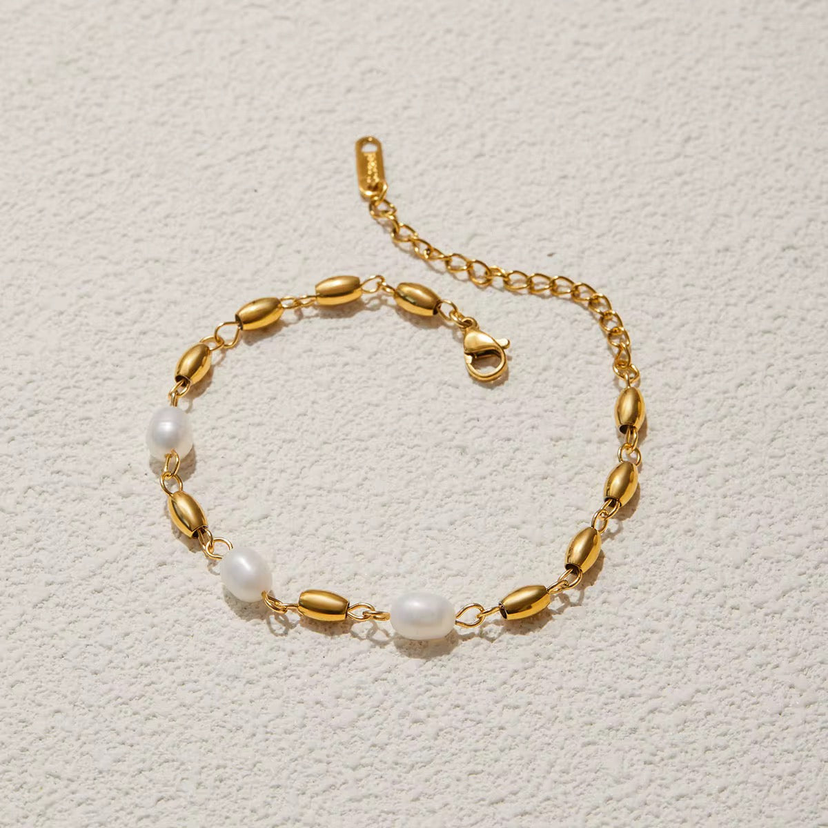Rice Pearls & Beads Bracelet