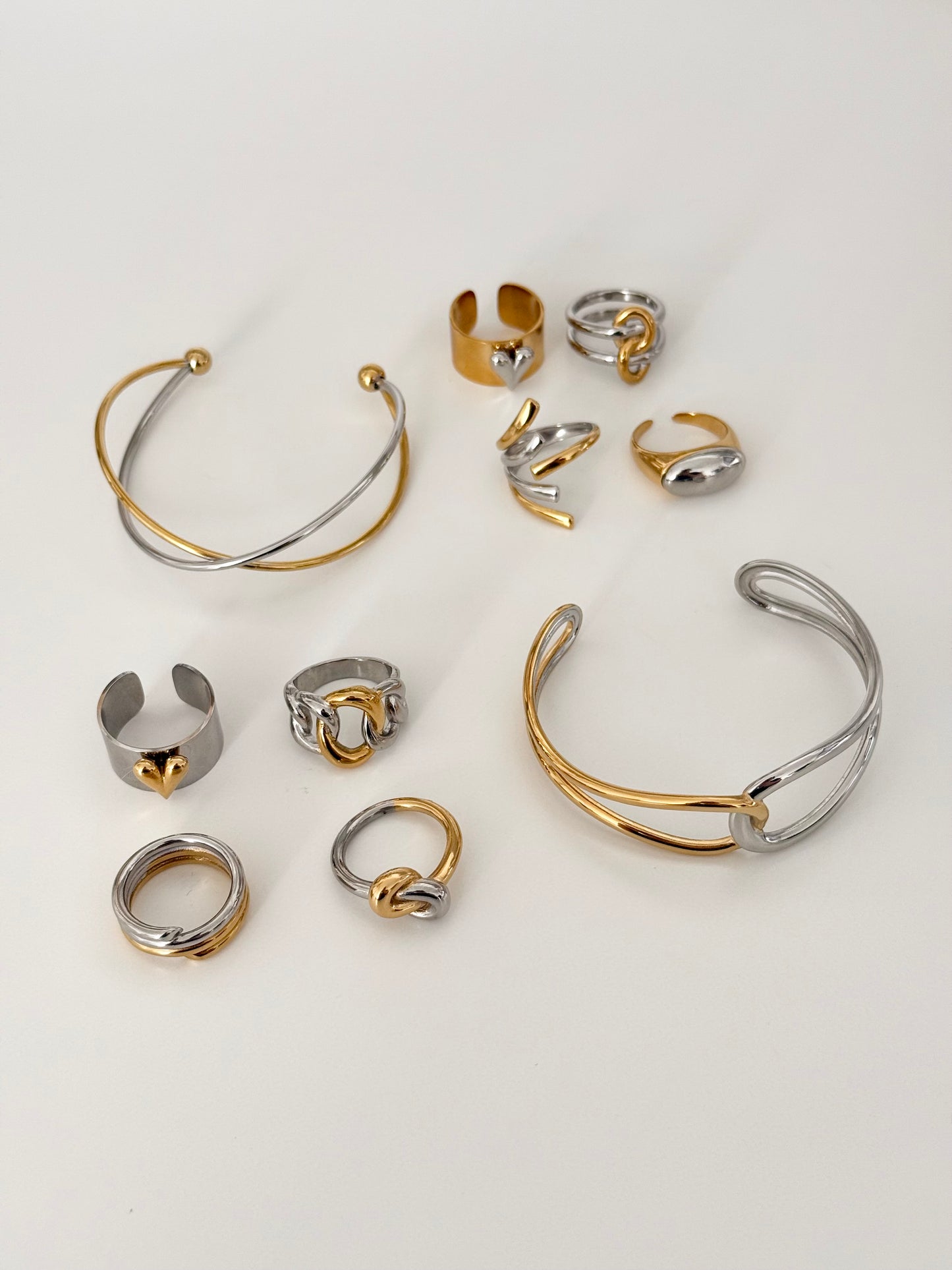 Two Tone Knotted Ring