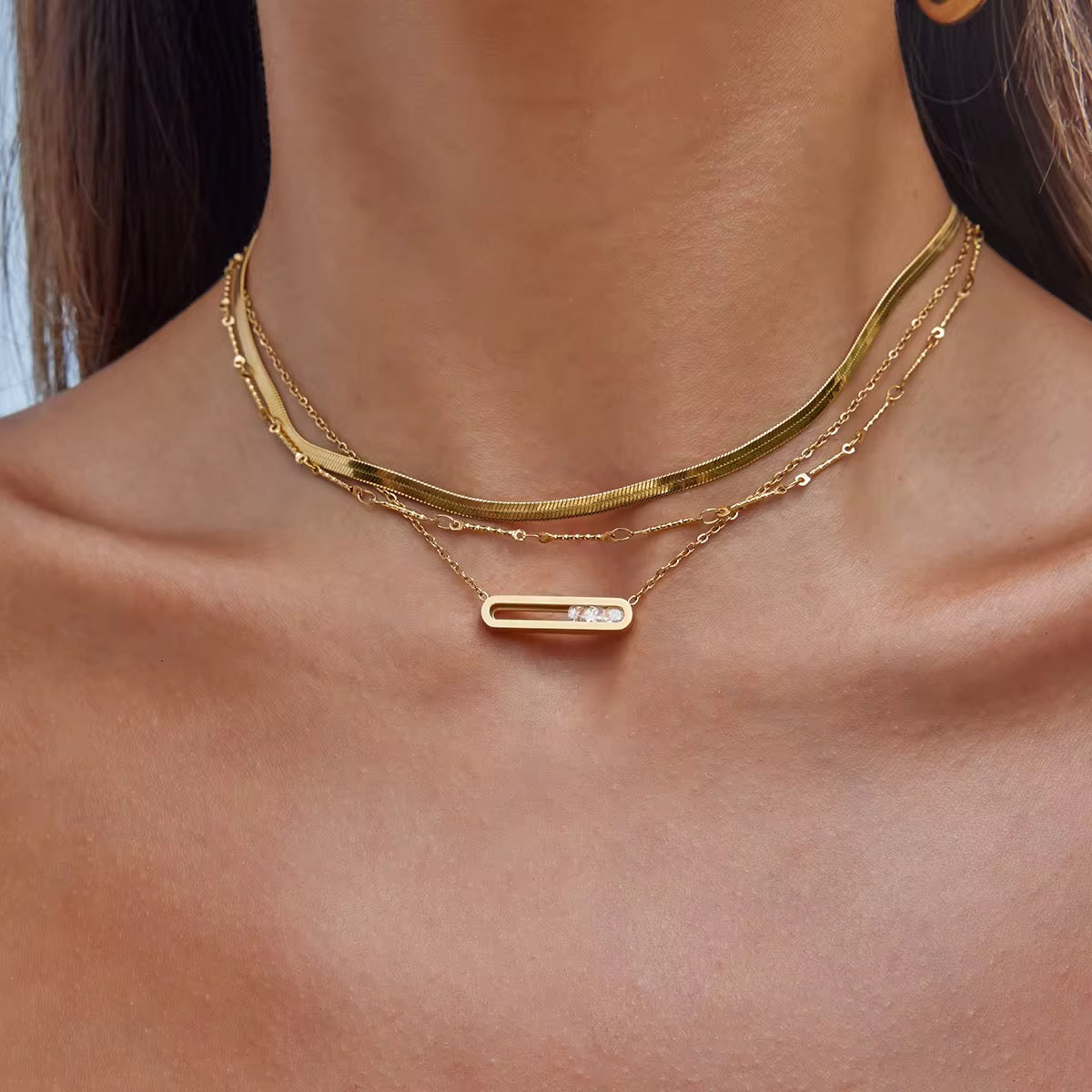 Sliding Zirconias Pendant Necklace