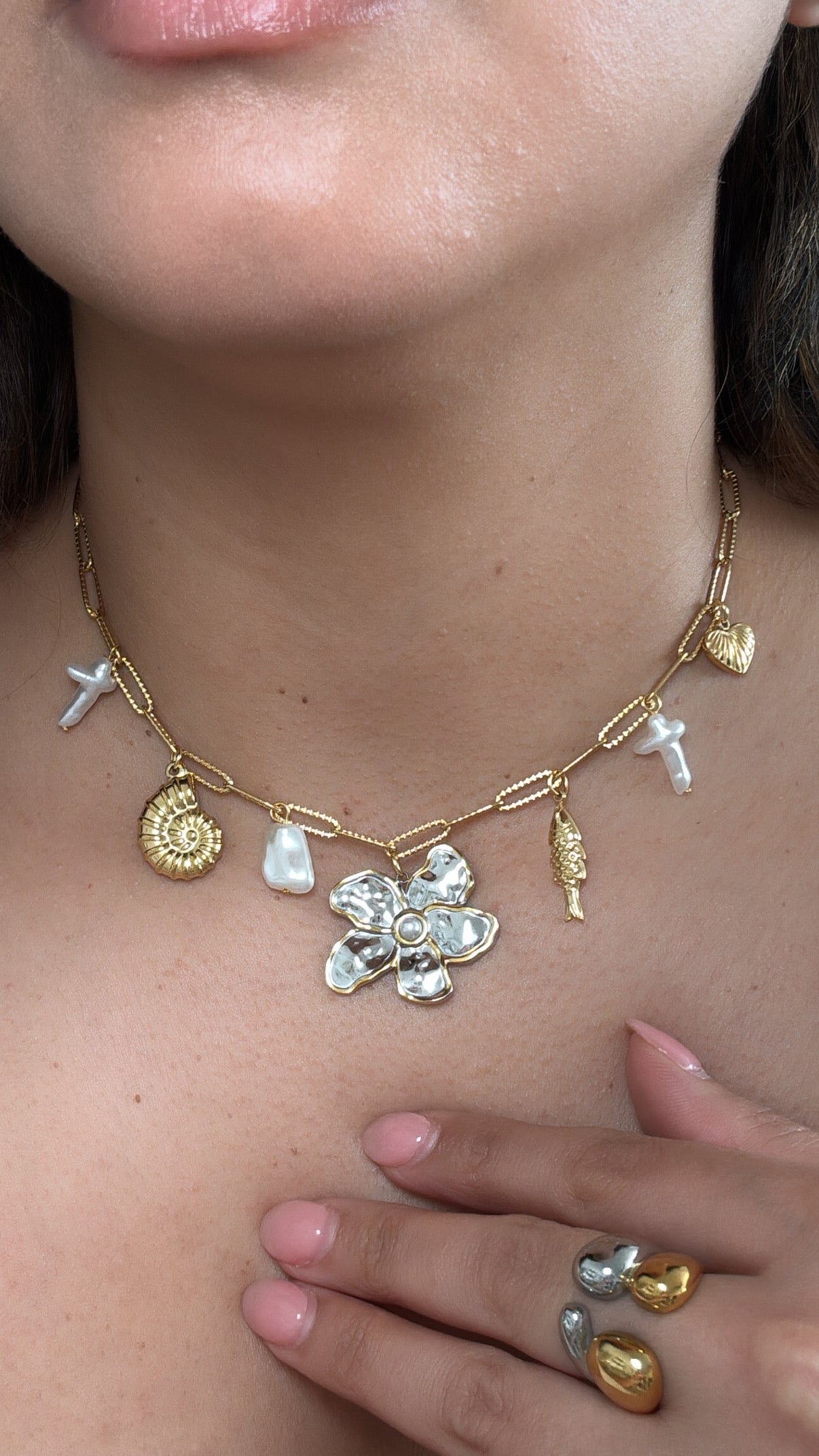 Two Tone Flower Pendant Charms Chain Necklace