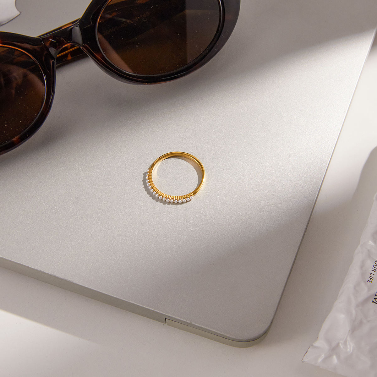 Minimalist Pearls Ring