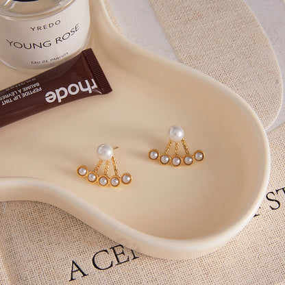 Fan Pearls Stud Earrings