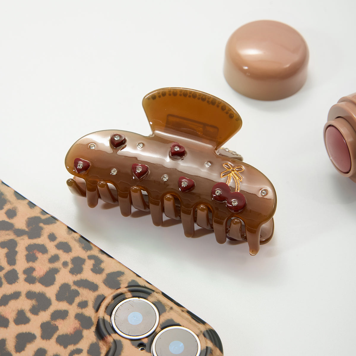 Zirconias Brown Hair Claw