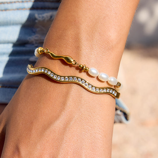 Dainty Zirconias Wavy Bangle Bracelet