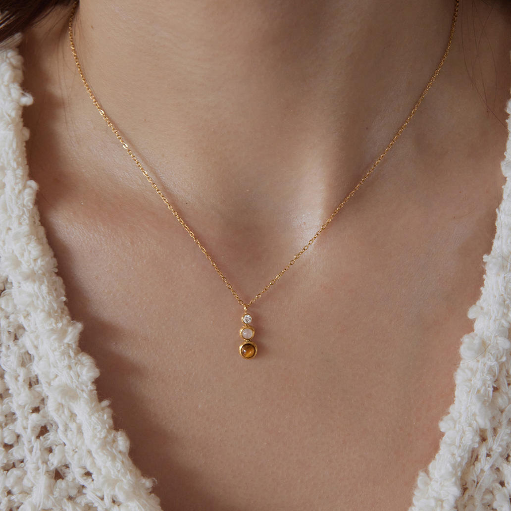 Brown Mini Stones Circles Pendant Necklace