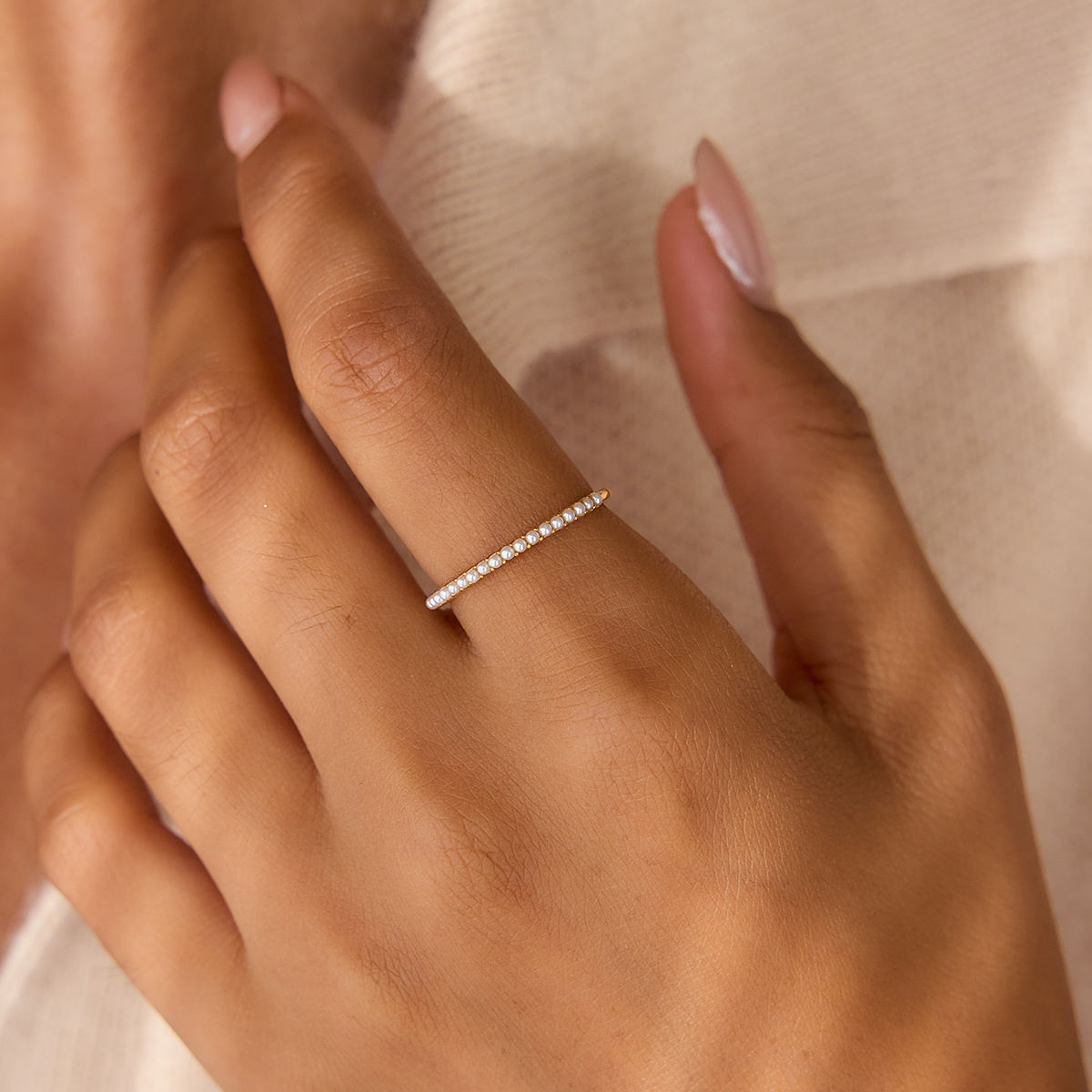Minimalist Pearls Ring