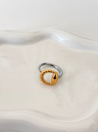 Two Tone Buckle Ring