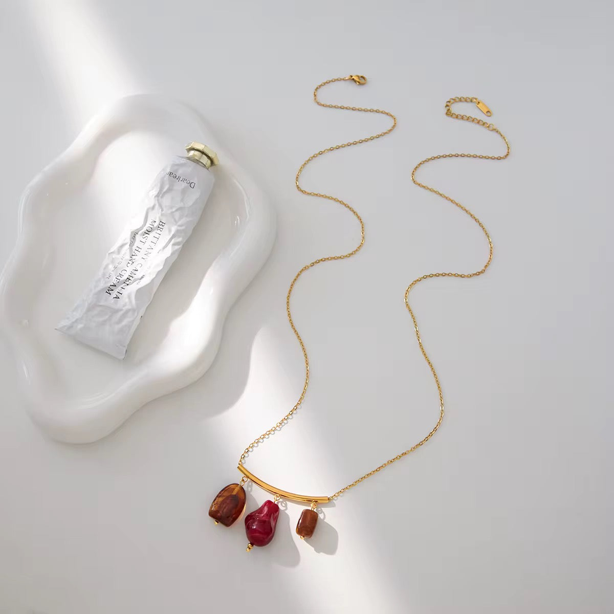 Resin Stones Pendant Long Necklace