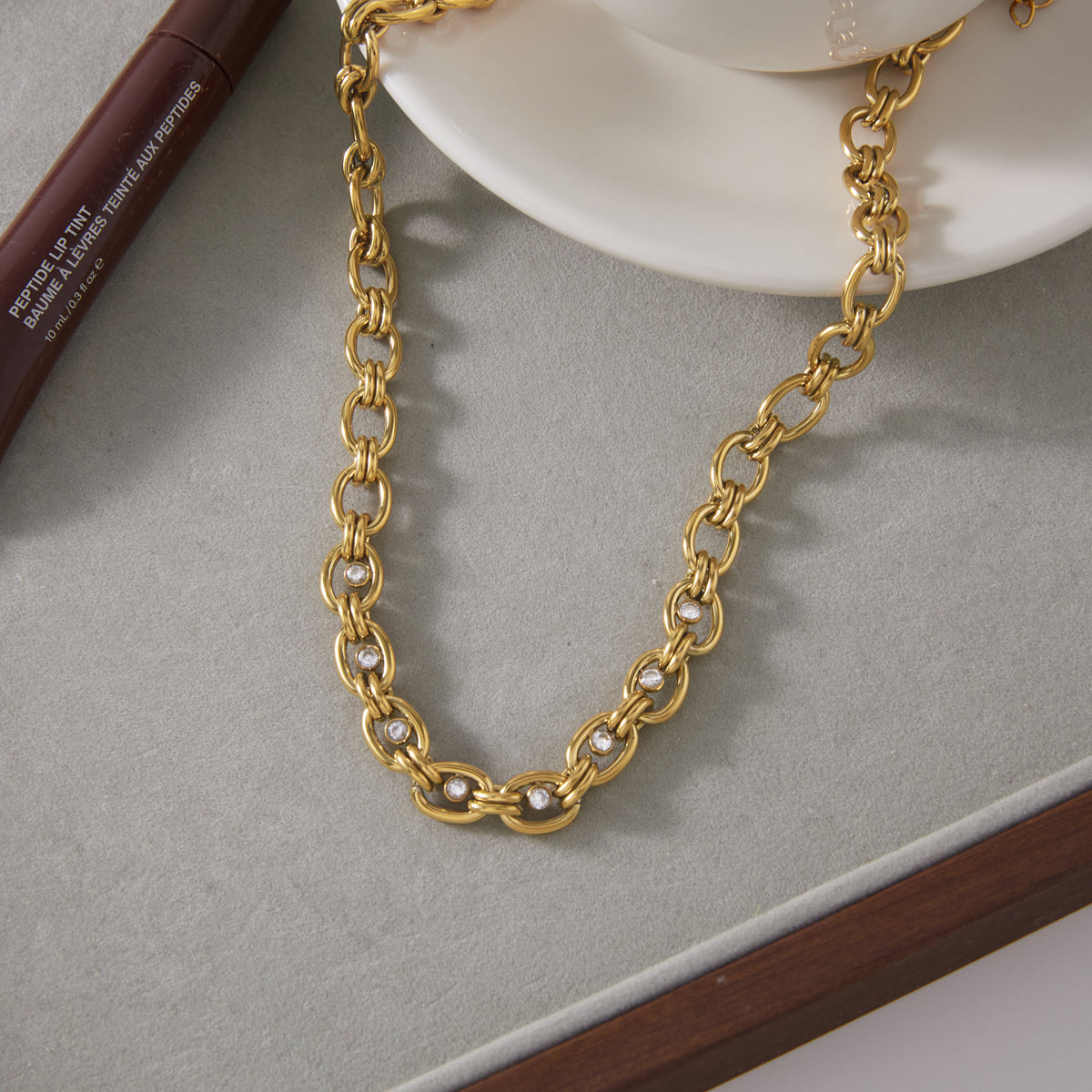 Zirconias Oval Chunky Chain Necklace