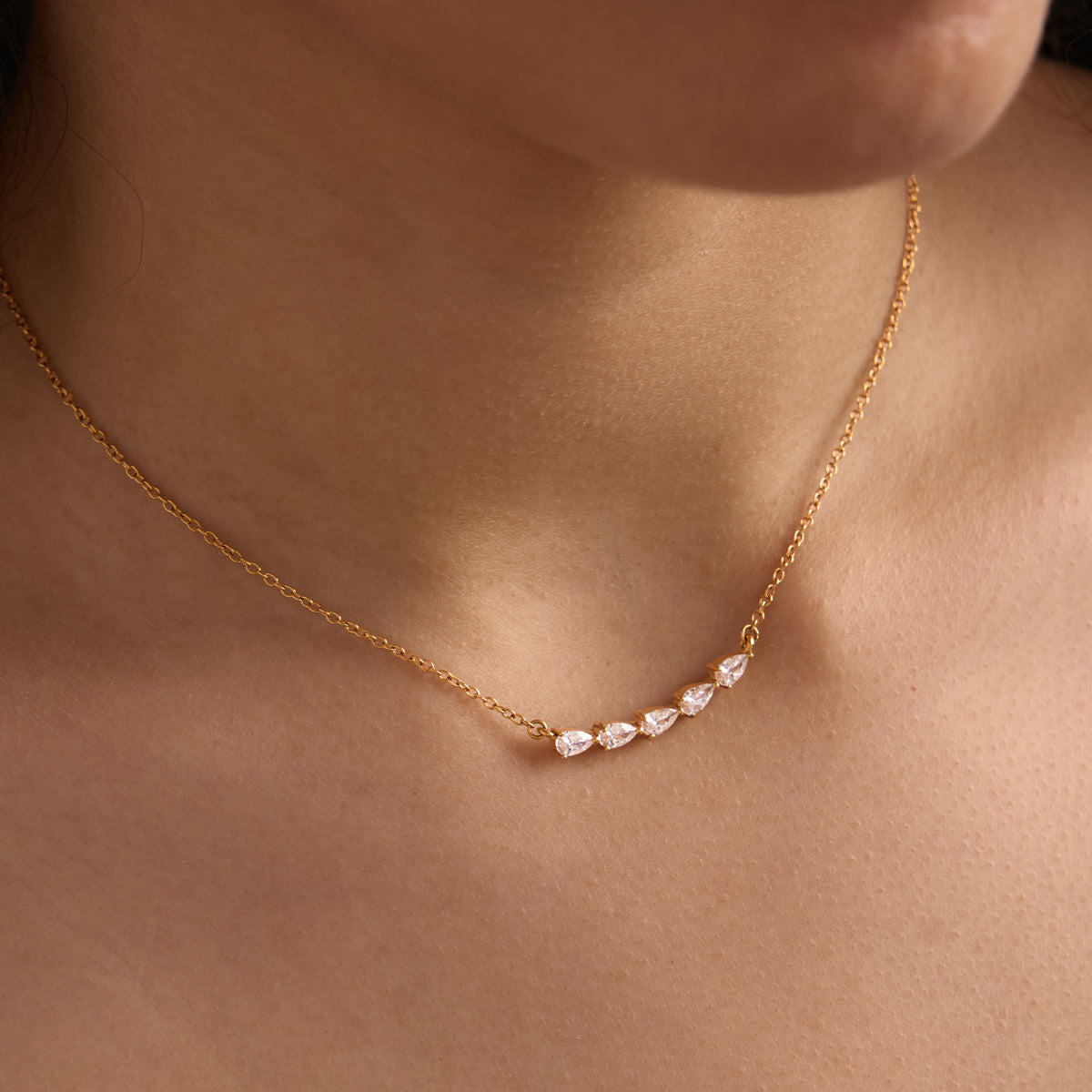 Drop Zirconias Pendant Gold Necklace