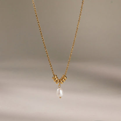 Single Pearl Elegant Necklace