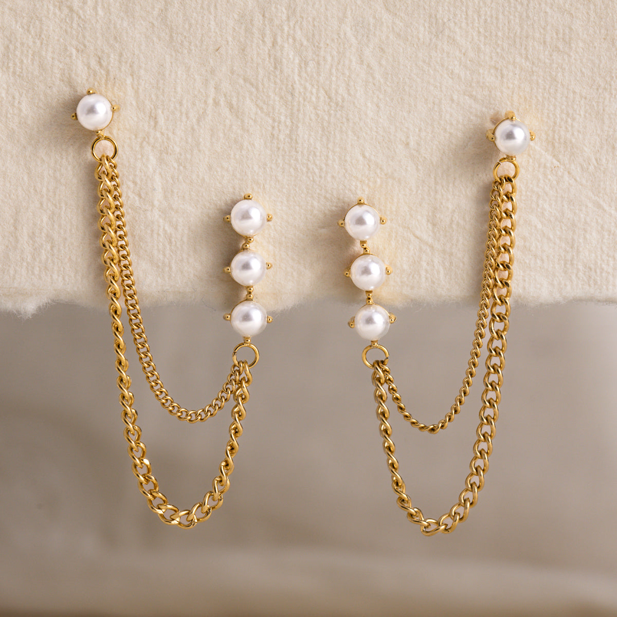 Round Pearls Chain Stud Earrings