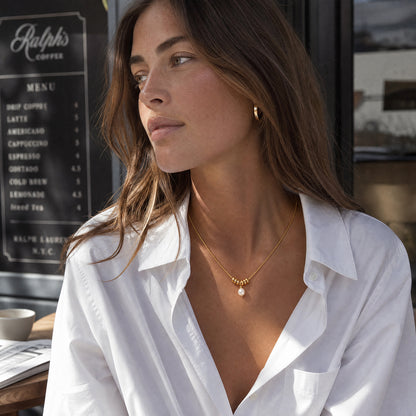 Single Pearl Elegant Necklace