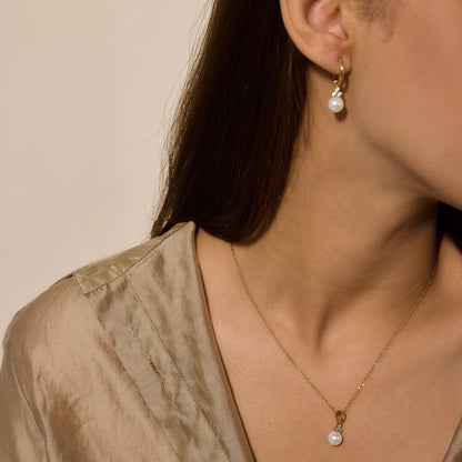 Single Pearl & Zirconias Pendant Huggie Earrings