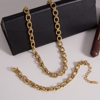 Zirconias Oval Chunky Chain Bracelet