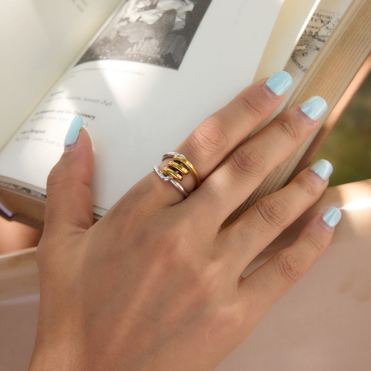 Two Tone Spring Ring